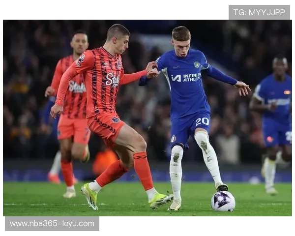 切尔西足球俱乐部：新赛季阵容升级，目标重回英超巅峰