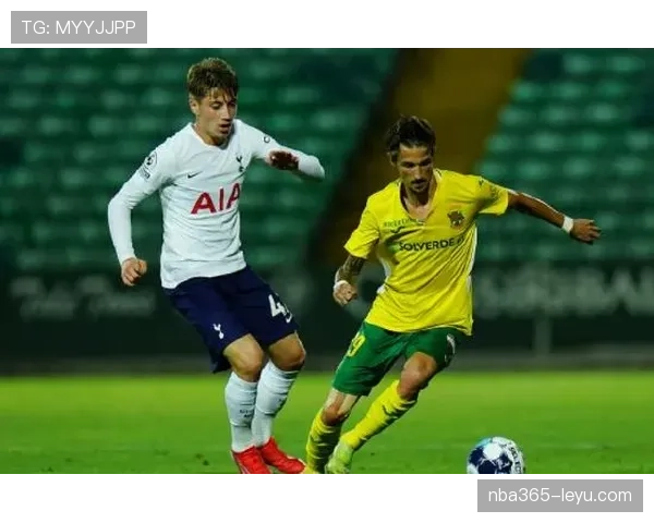 洛伦特闪耀进攻端，球队迎战强敌盼状态回升