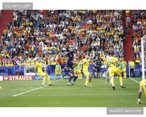 欧洲杯预选赛精彩瞬间点燃球迷热情，赛事热度持续飙升