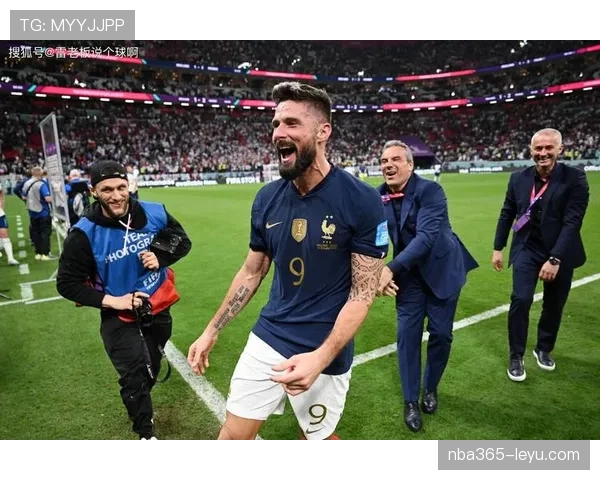 格列兹曼与齐达内：法国核心中场技术风格与战术角色差异解析