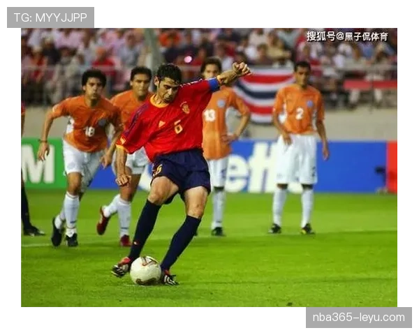 拉莫斯与马尔蒂尼历史级后卫地位对比分析